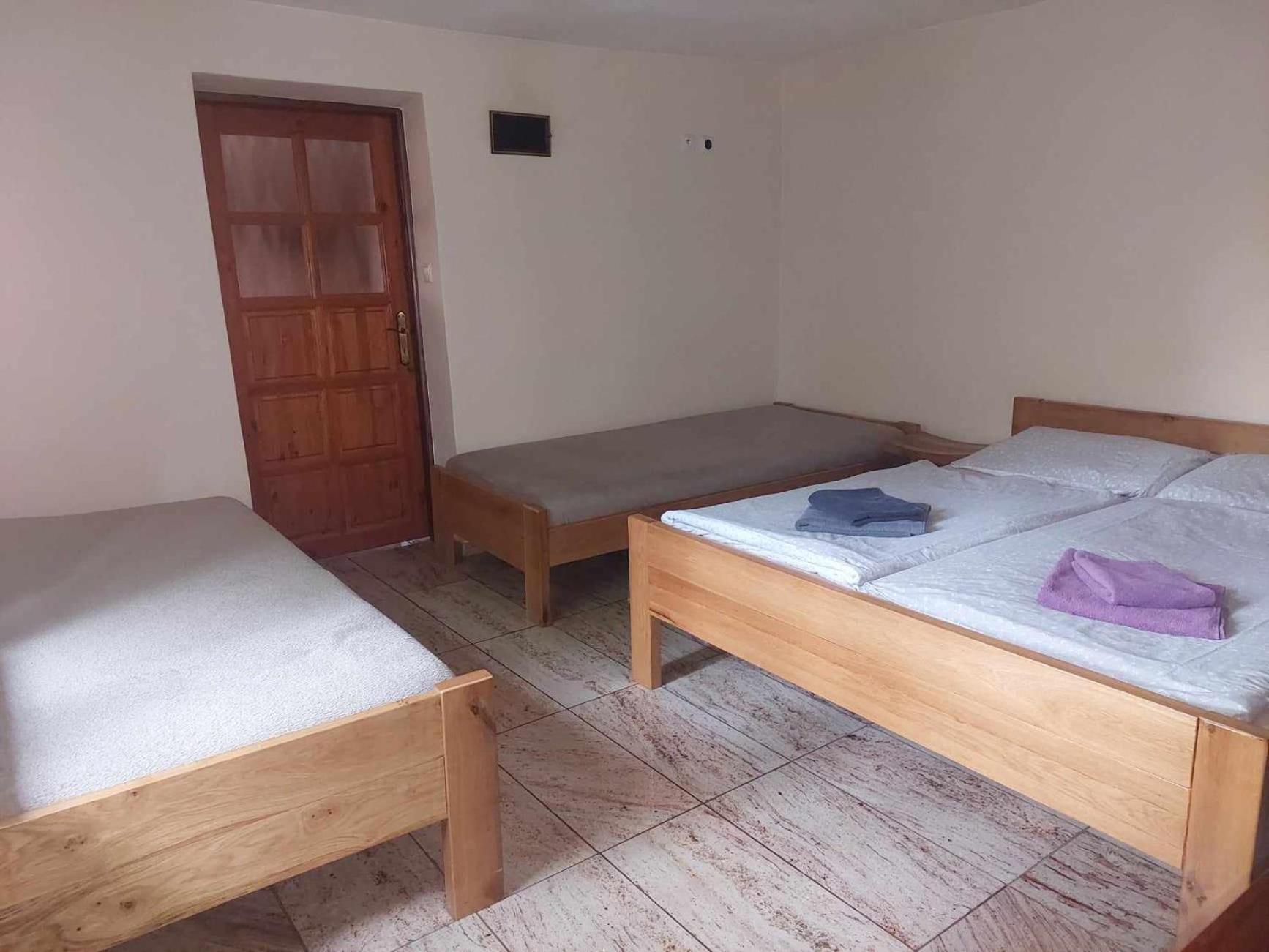 Burg Nad Banskou Stiavnicou Guest House Щиавницке Бане Екстериор снимка